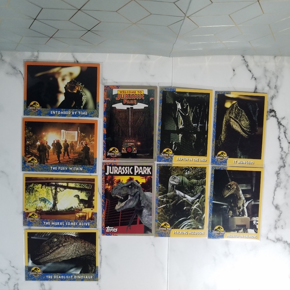 Vintage JP Topps Trading Cards Lot of 10 Jurassic Park Movie Cards Lot #14 - Picture 1 of 10